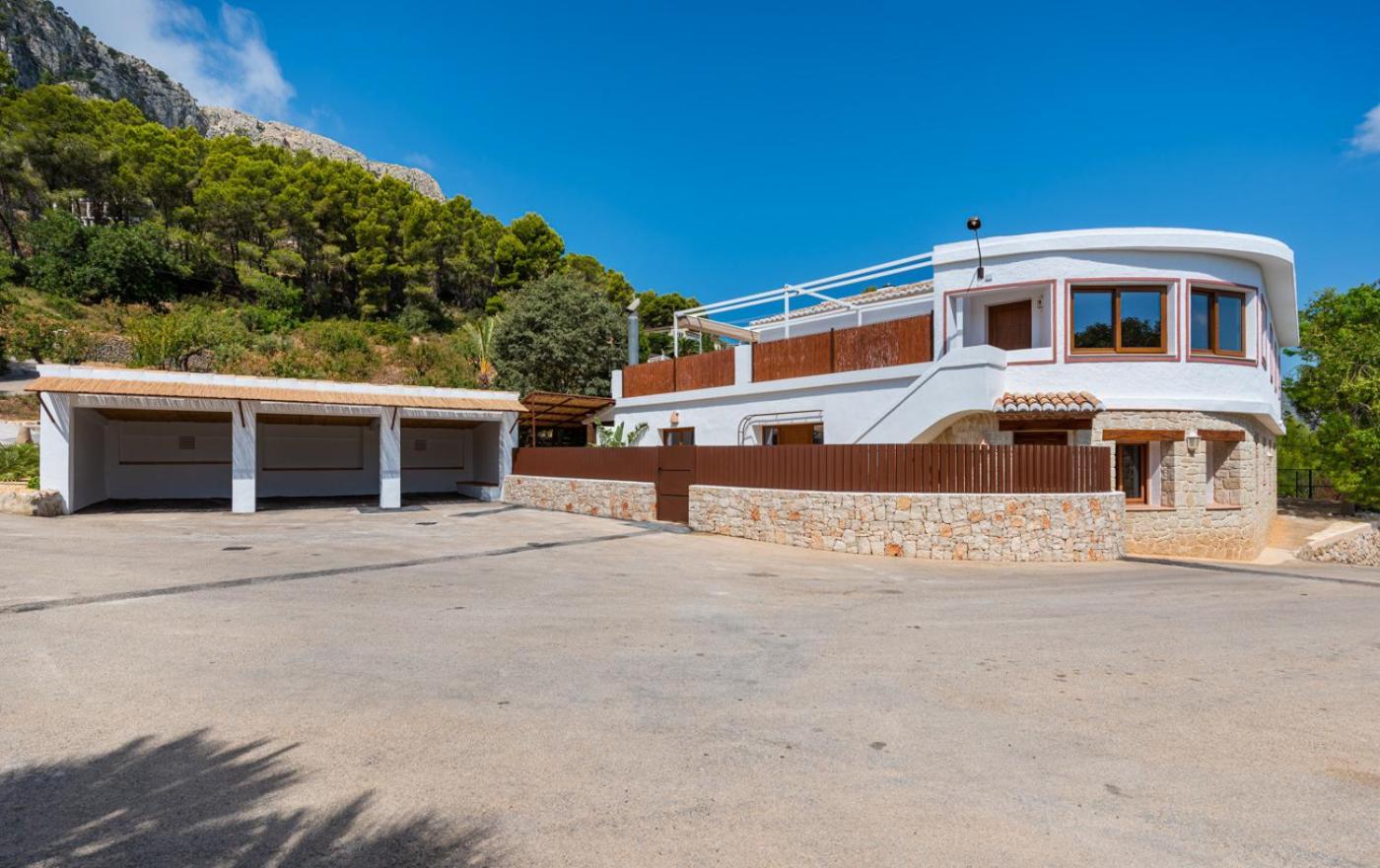 Villa Joan - Plusholidays 칼페 외부 사진