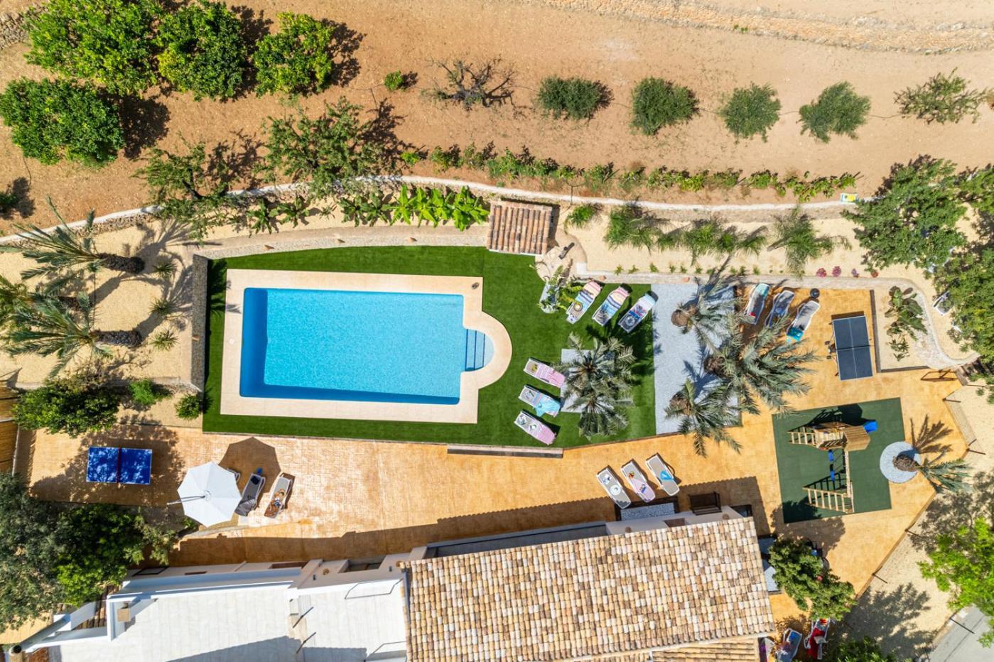 Villa Joan - Plusholidays 칼페 외부 사진